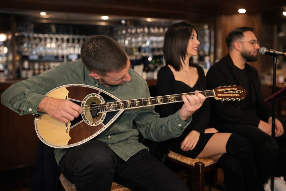 cozy-mediterranean-grill-dining-at-konia-tavern-in-paphos-a-taste-of-tradition